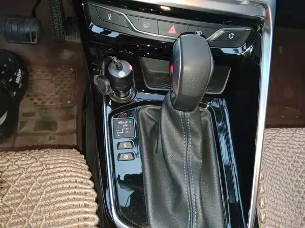 Peugeot 308 2019