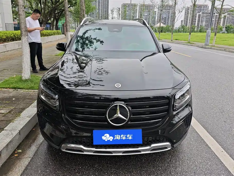 Mercedes-Benz GLB 2024