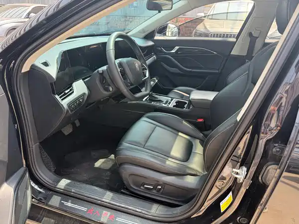 Bestune B70 2021