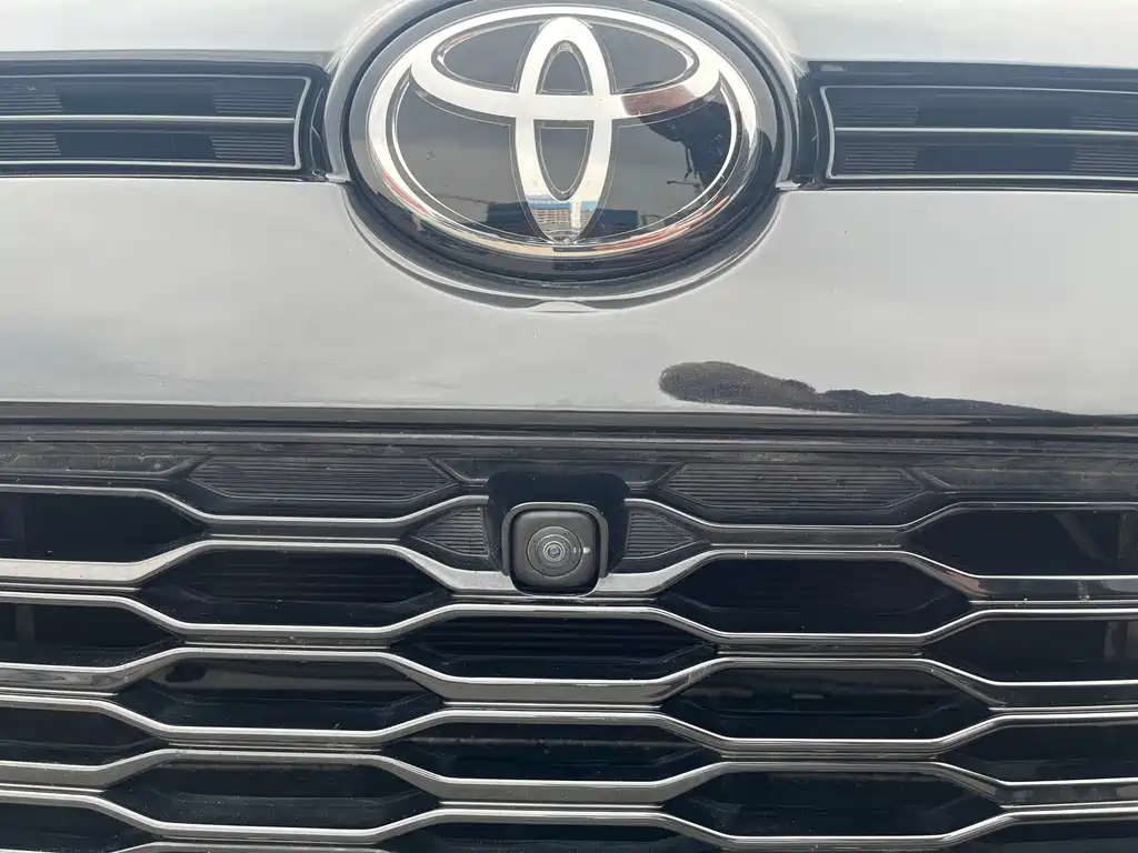 Toyota Wildlander 2022 — фото 10