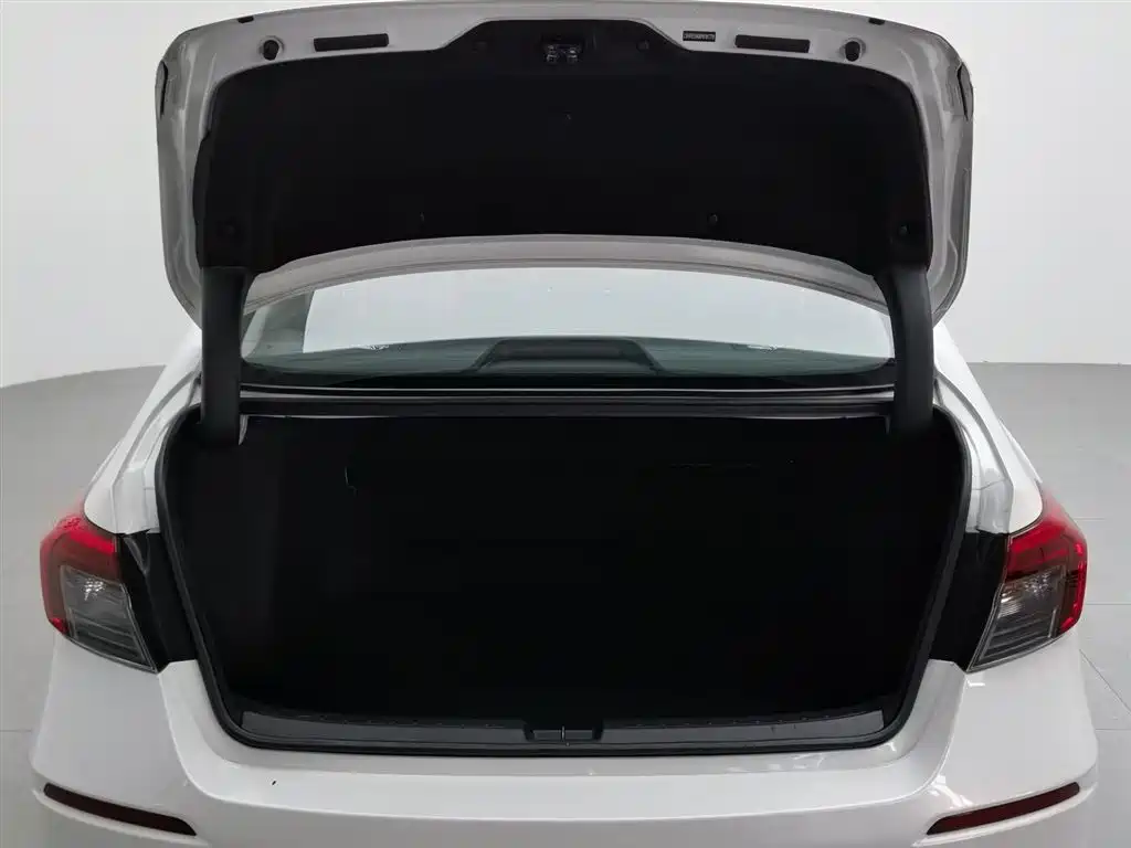 Honda Civic 2024 — фото 16