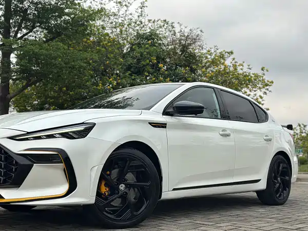 MG MG6 2021