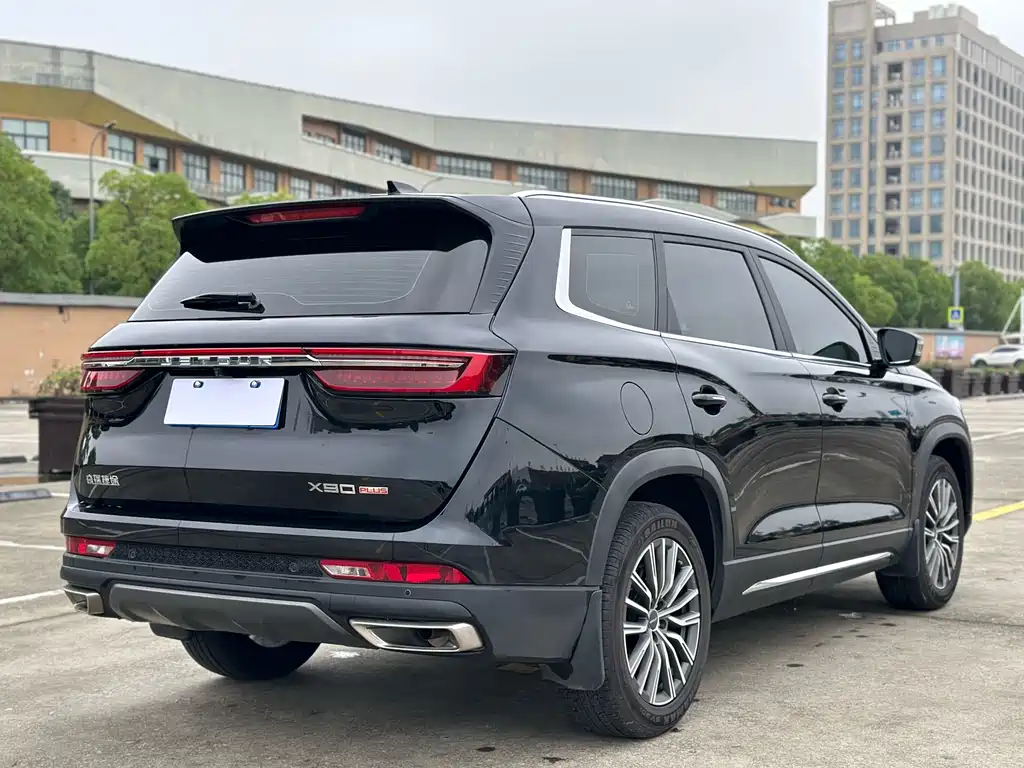 Jetour X90 PLUS 2025