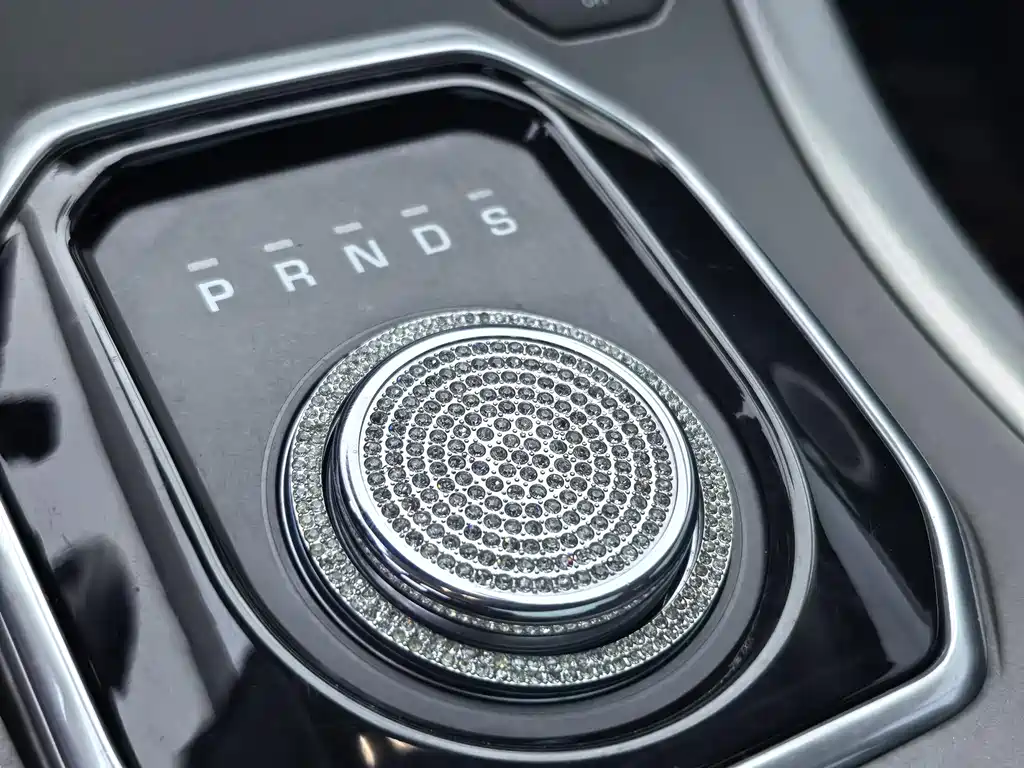 Land Rover Evoque 2018 — фото 21