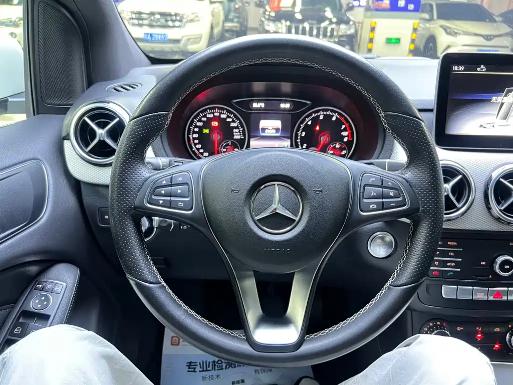 Mercedes-Benz B-Class 2018