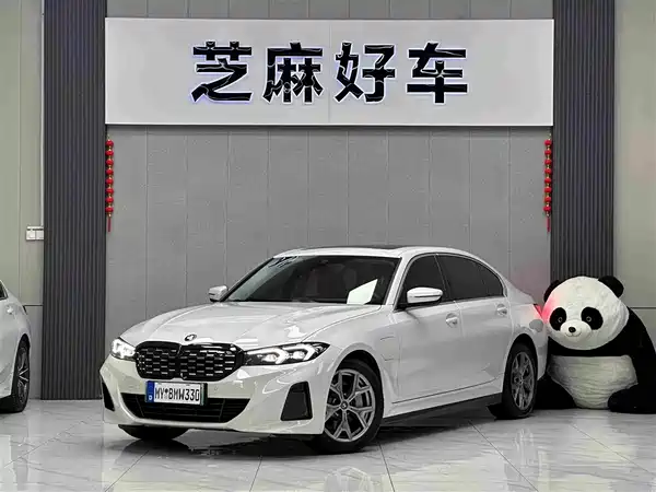 BMW i3 2024