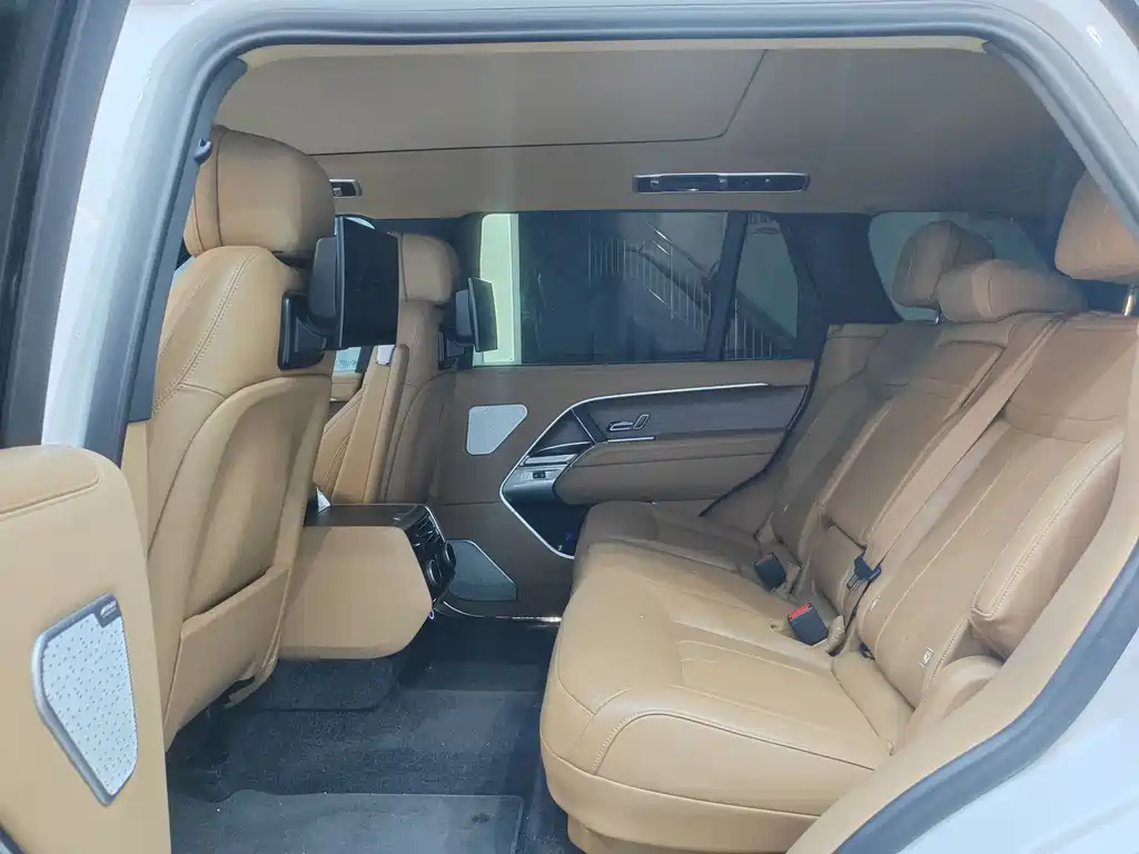 Land Rover Range Rover 2025