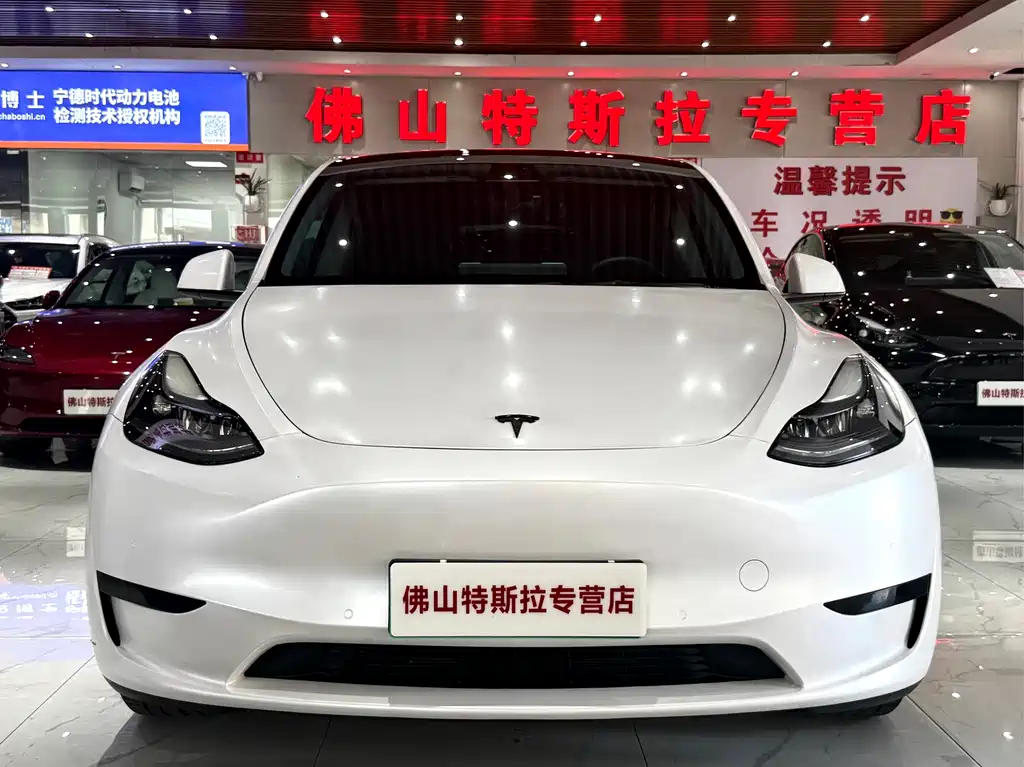 Tesla Model Y 2022 — фото 5