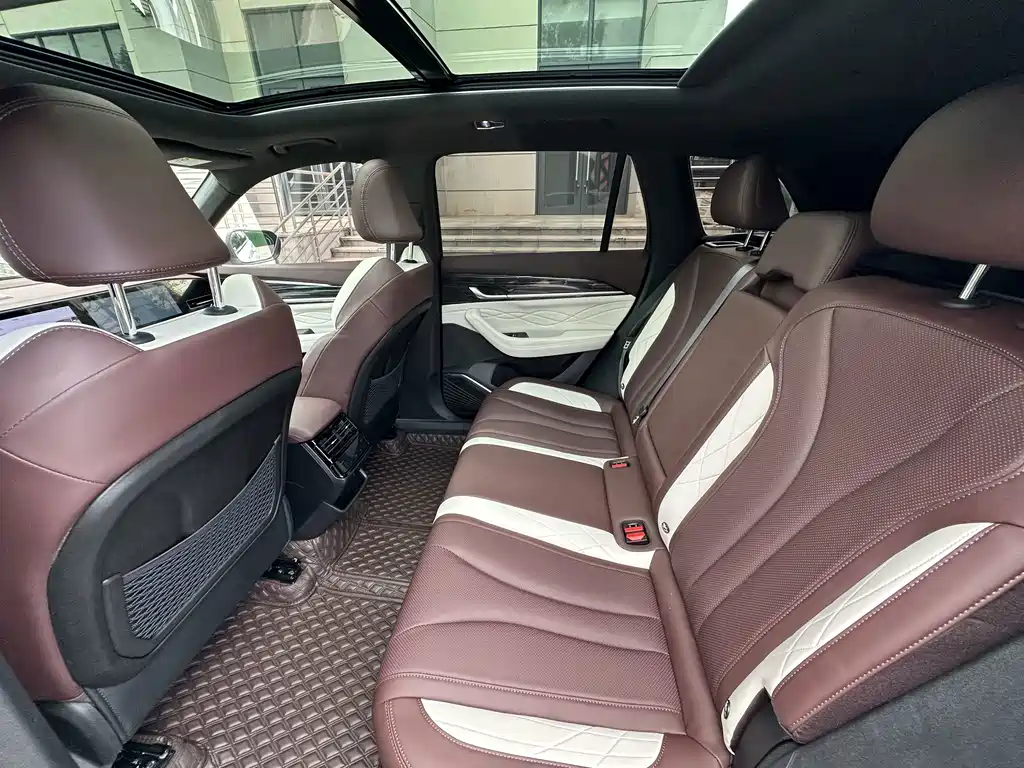 Geely Xingyue L 2023 — фото 6