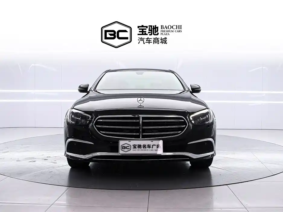 Mercedes-Benz E-Class 2022