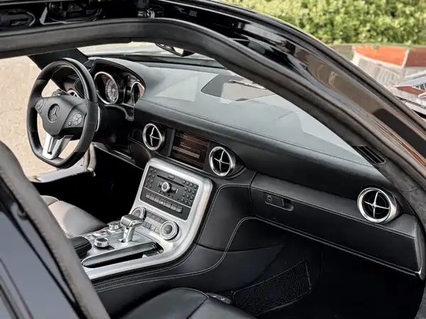 Mercedes-Benz Sls-Class AMG 2011