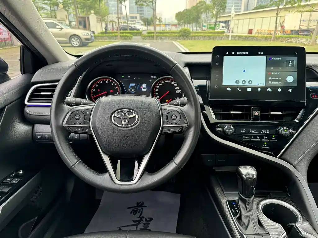 Toyota Camry 2021 — фото 35