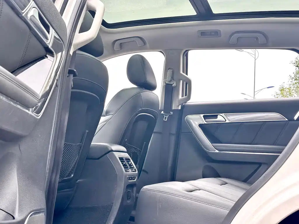 Haval H6 Coupe 2015 — фото 36