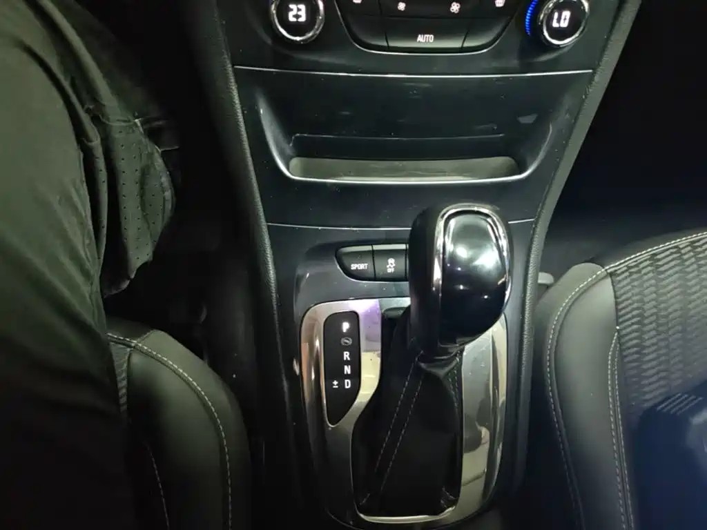 Buick Verano 2016 — фото 14