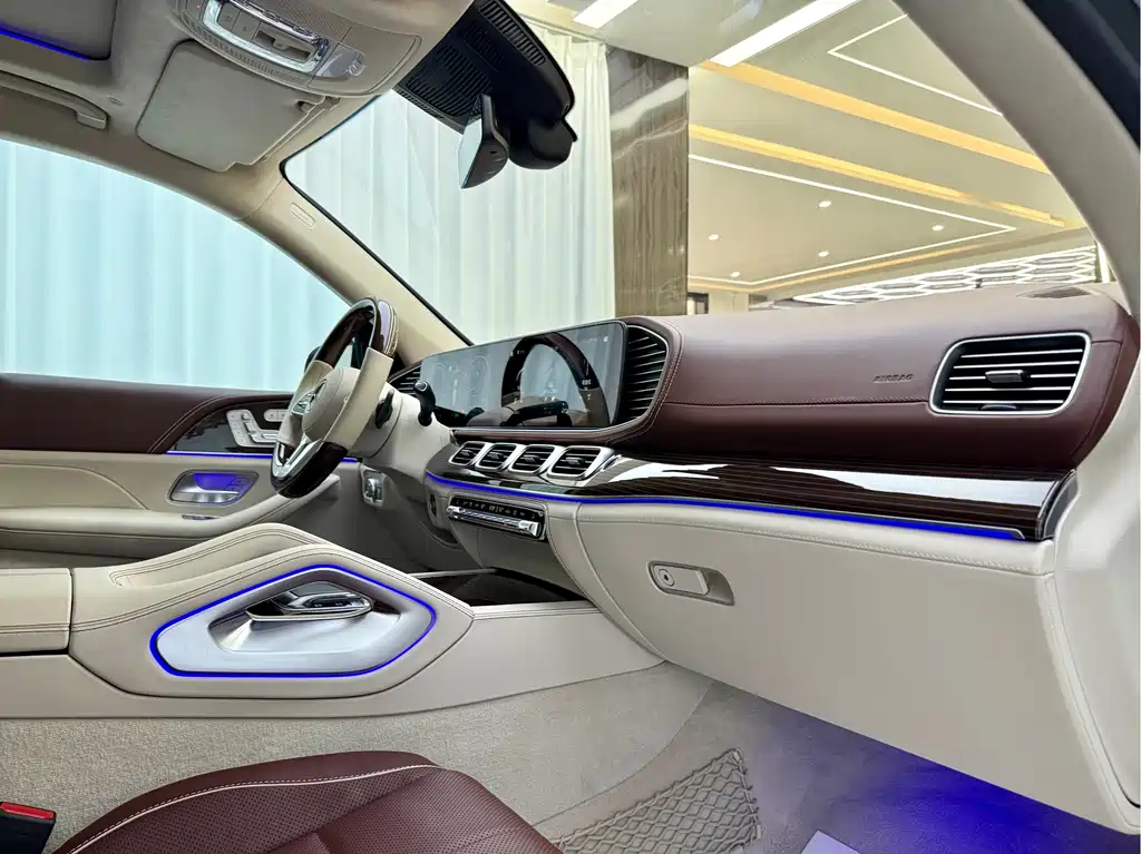 Mercedes-Benz GLS 2021 — фото 14