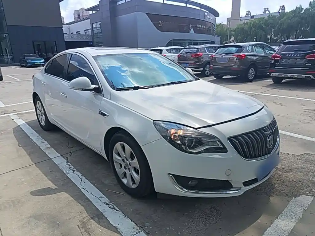 Buick Regal 2017 — фото 4