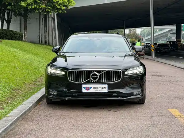 Volvo S90 2018