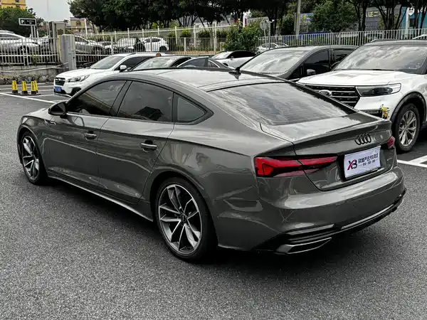 Audi A5 2024