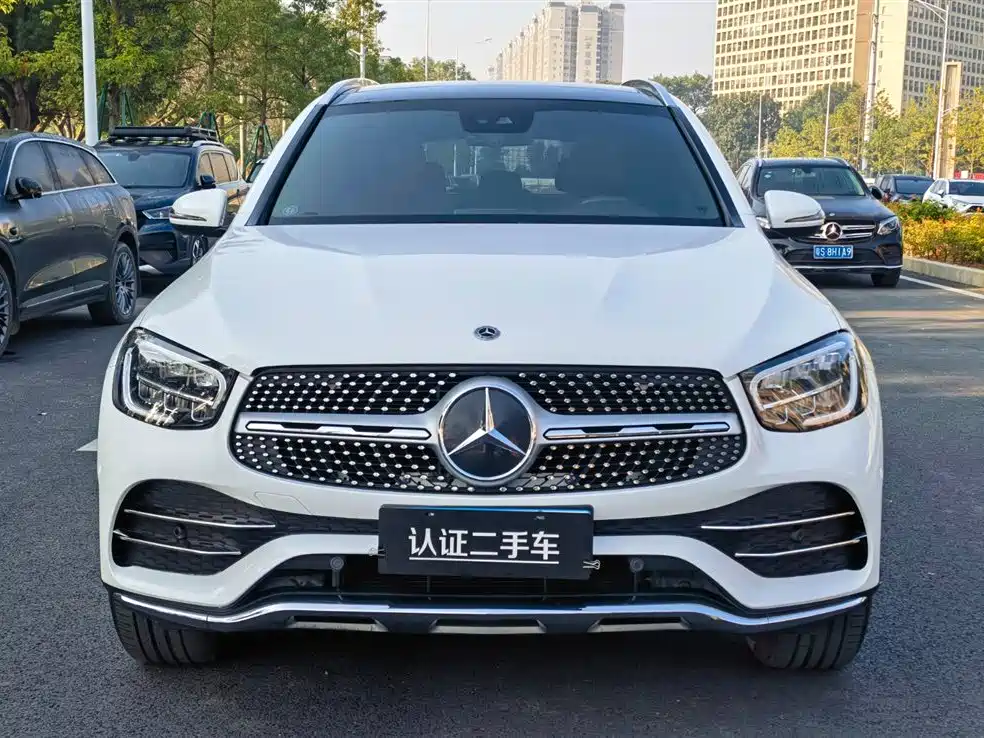 Mercedes-Benz GLC 2021