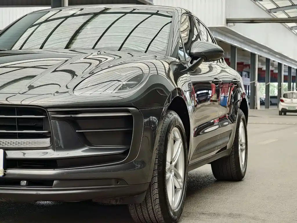 Porsche Macan 2024 — фото 25