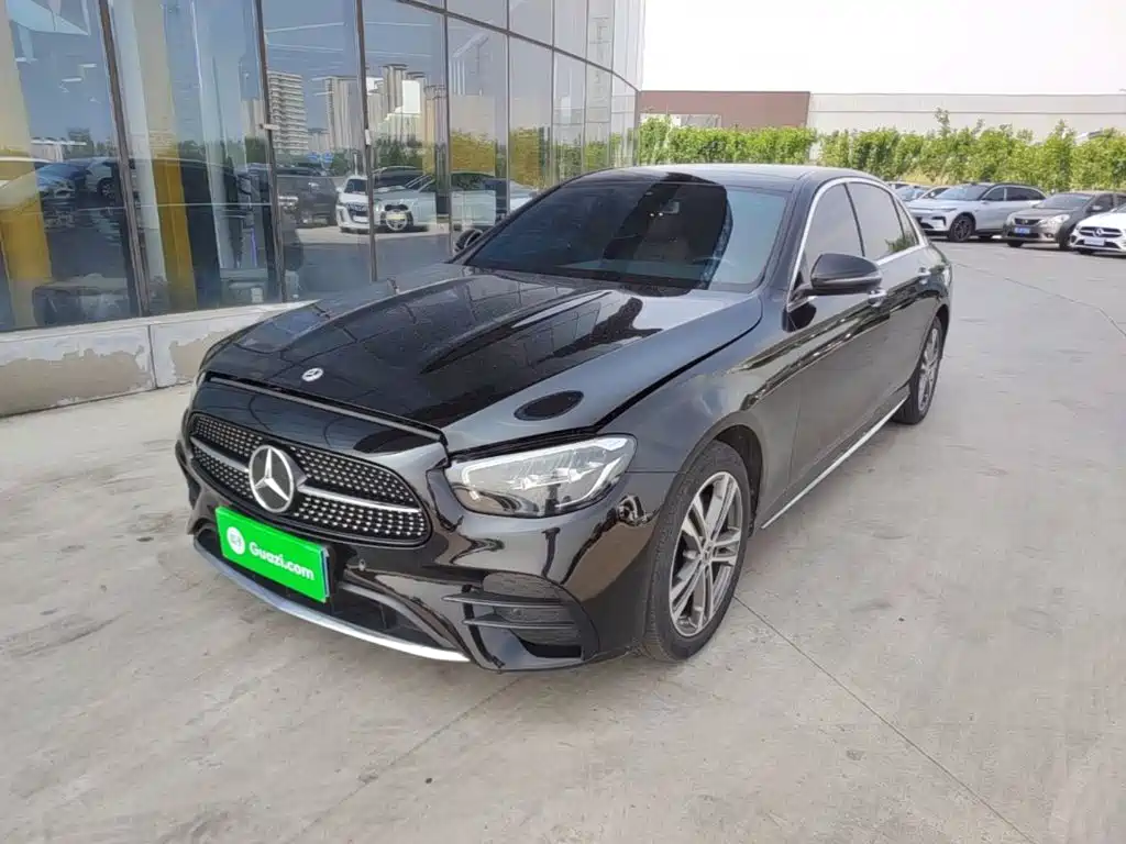Mercedes-Benz E-Class 2023