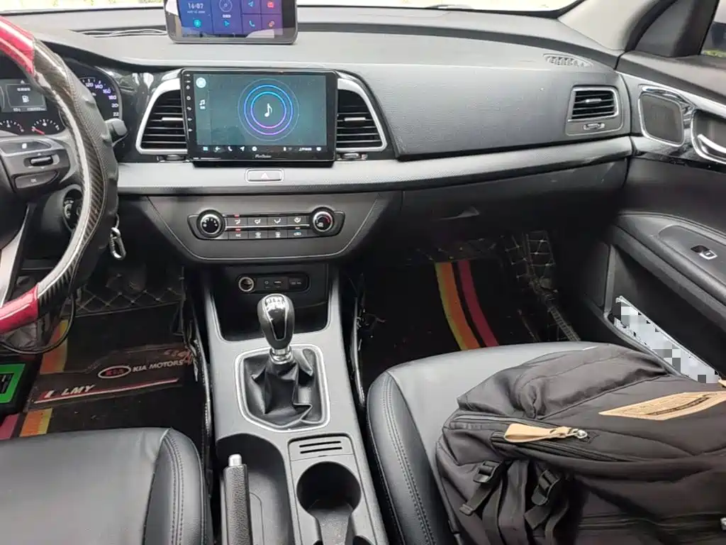 Kia K4 2015 — фото 13
