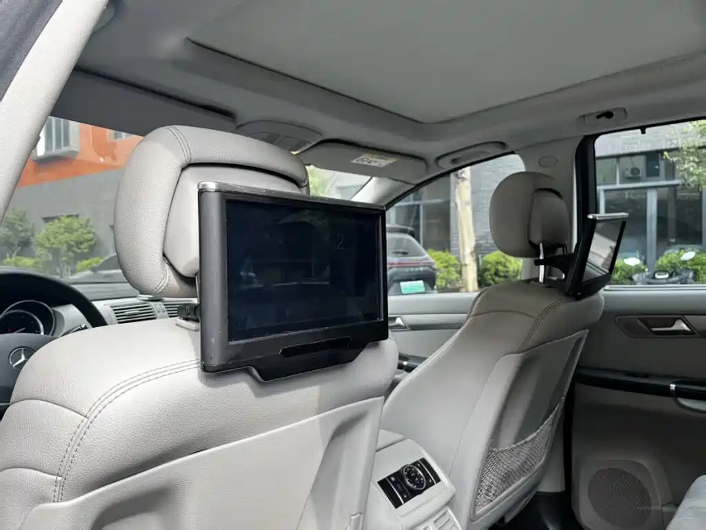 Mercedes-Benz R-Class 2016 — фото 14