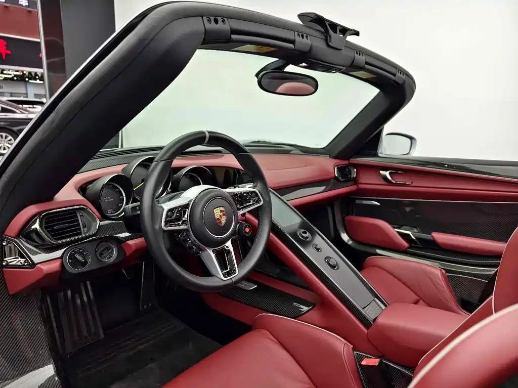 Porsche 918 Spyder 2016 — фото 6