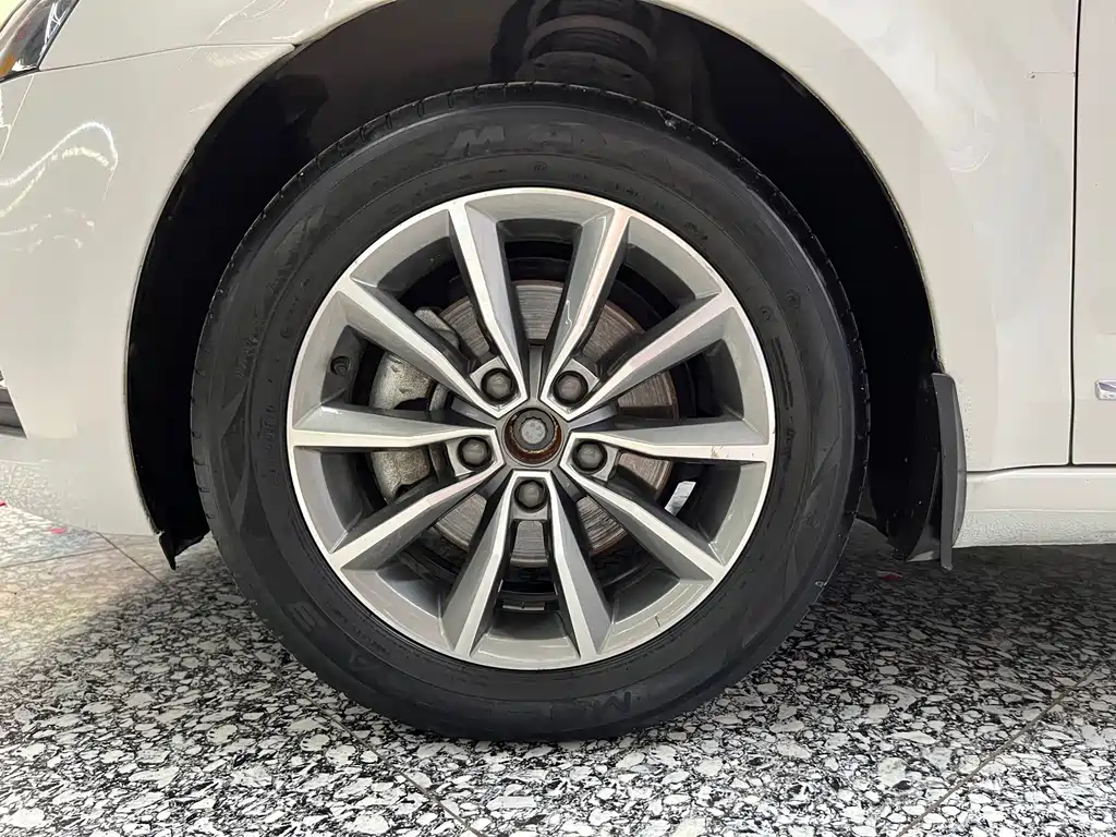 Skoda Octavia 2021 — фото 14