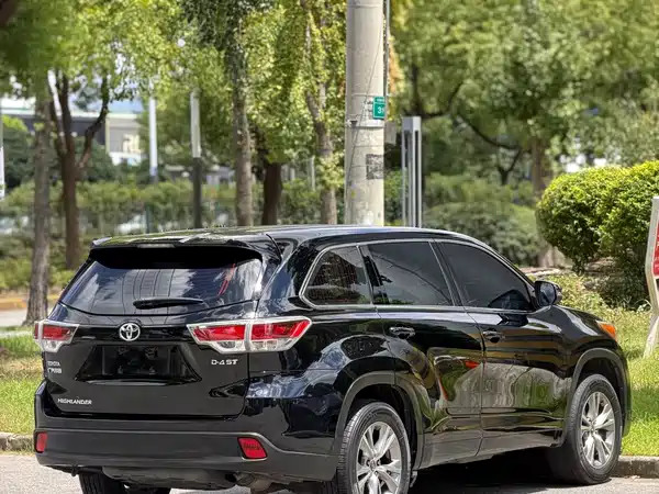 Toyota Highlander 2017