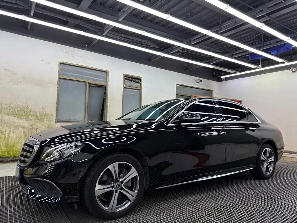 Mercedes-Benz E-Class 2019