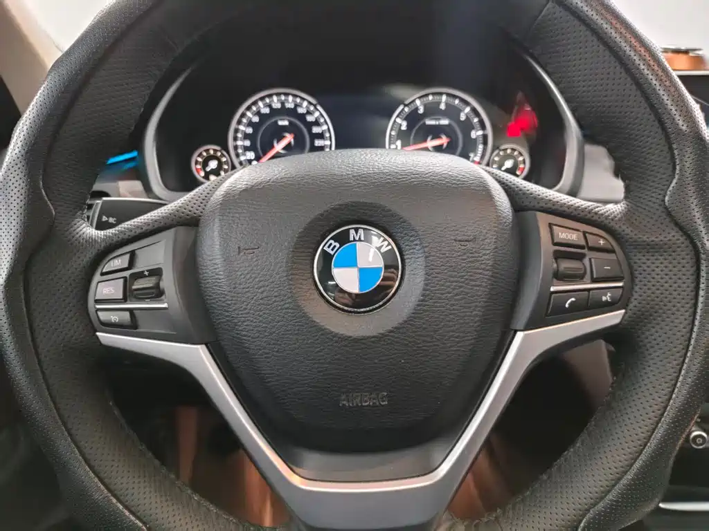 BMW X5 2017 — фото 15