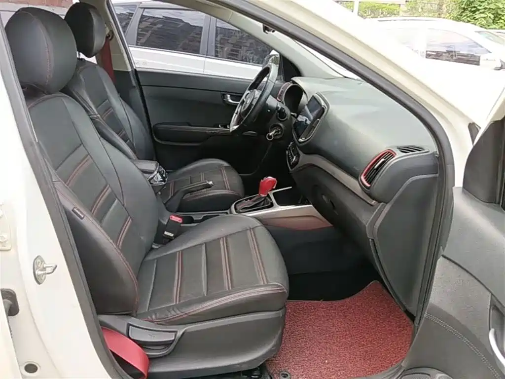 Kia KX3 2016 — фото 25