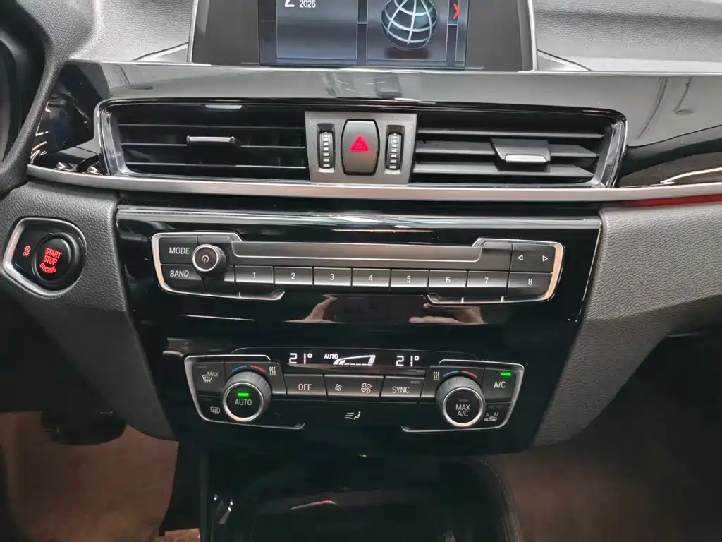 BMW X1 2018 — фото 13