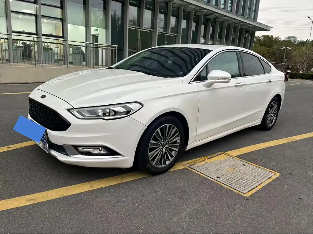 Ford Mondeo 2017 — фото 1
