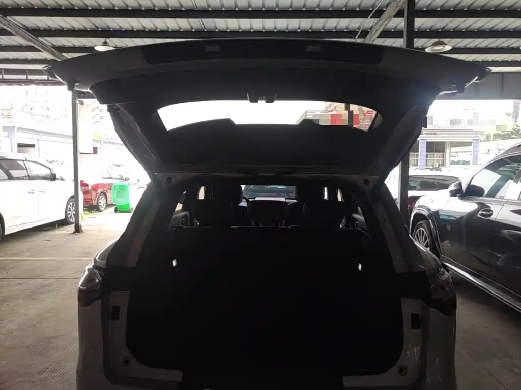 Wuling Starlight S 2025 — фото 19