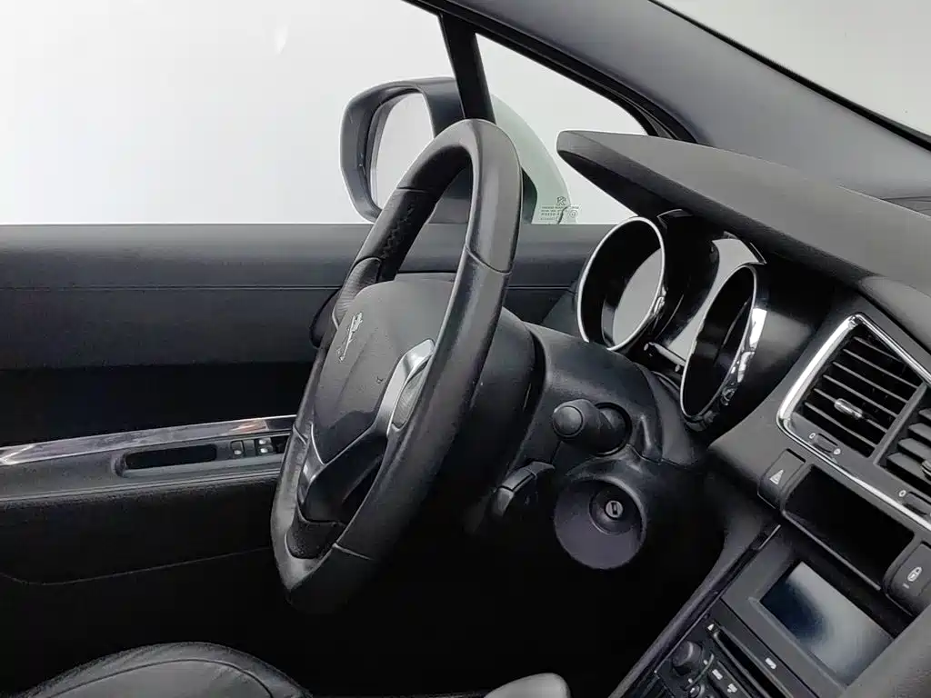 Peugeot 3008 2015 — фото 22