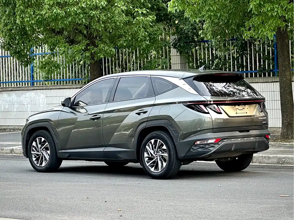 Hyundai Tucson 2022 — фото 5
