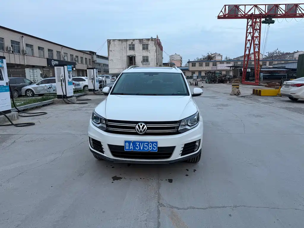 Volkswagen Tiguan 2016 — фото 2