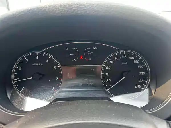 Nissan Tiida 2020