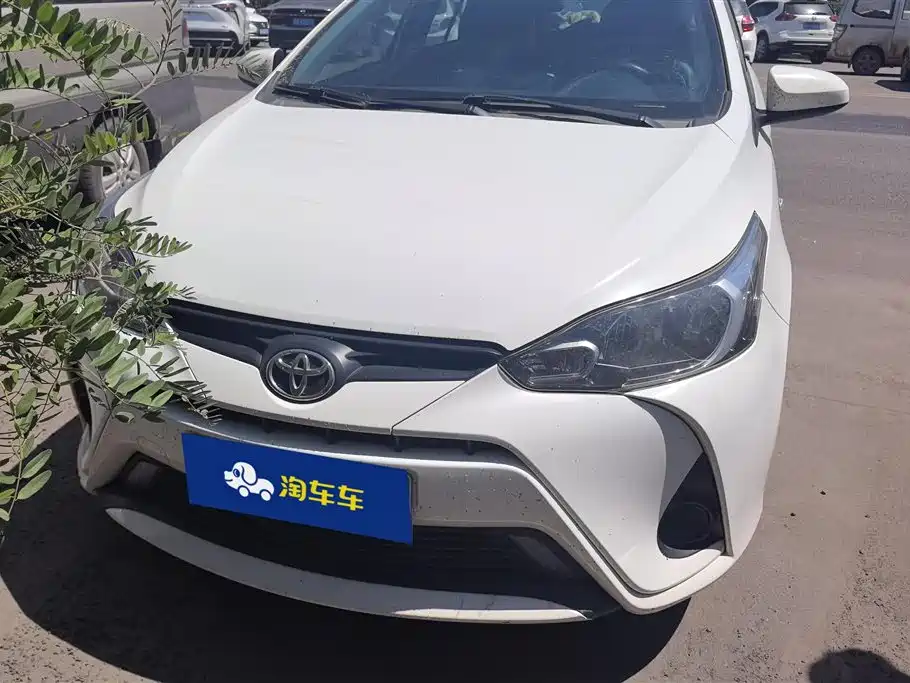 Toyota Yaris L 2019 — фото 2