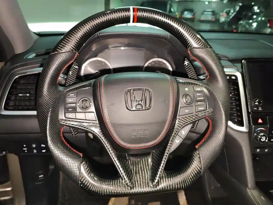 Honda UR-V 2017 — фото 15