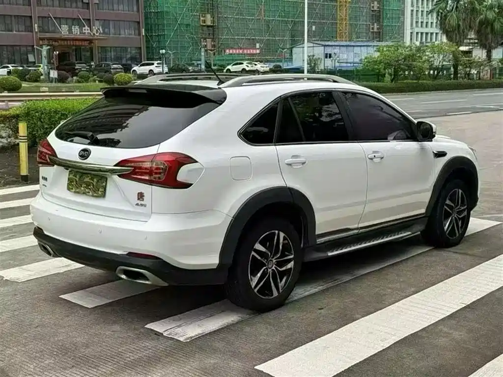 BYD Tang New Energy 2015