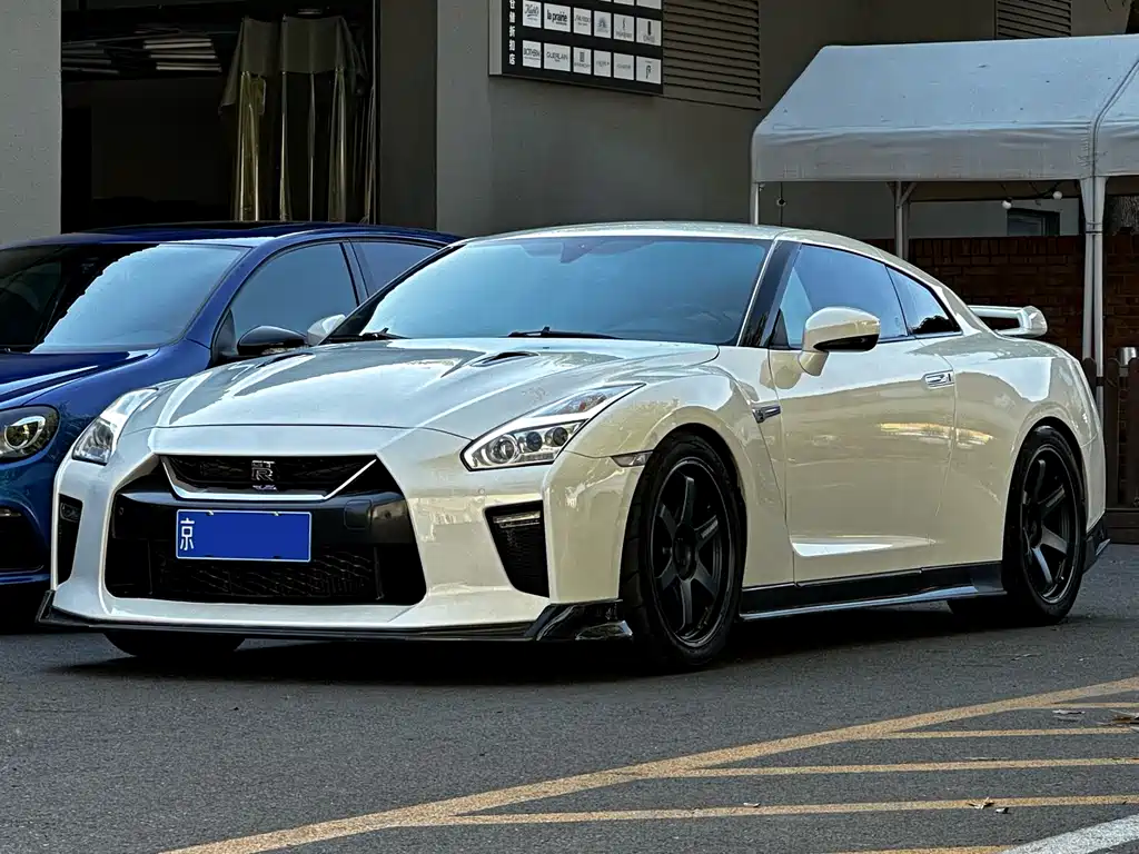 Nissan GT-R 2017