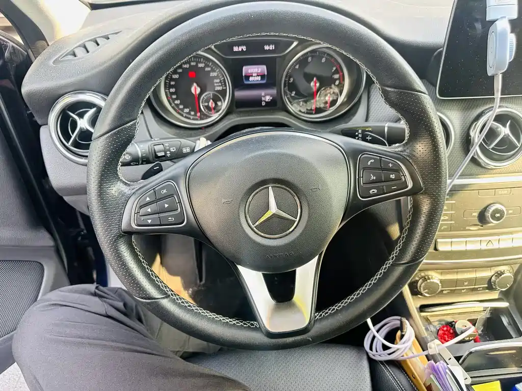 Mercedes-Benz GLA 2018 — фото 6