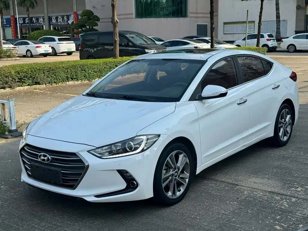 Hyundai Celesta 2018 — фото 1