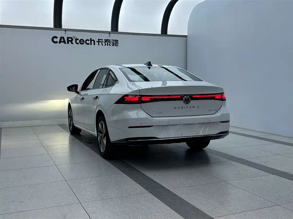 Volkswagen Sagitar 2026