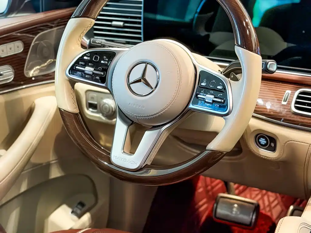 Mercedes-Benz GLS 2022