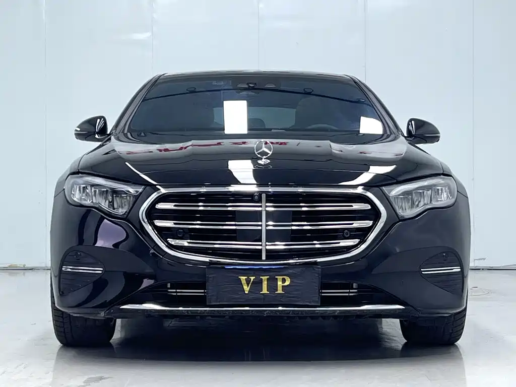Mercedes-Benz E-Class 2025