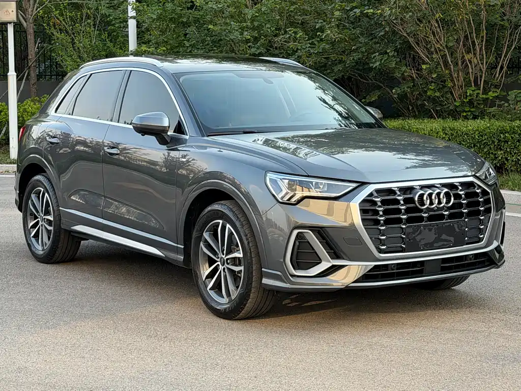 Audi Q3 2023 — фото 2